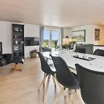 Golubinka - 2-5km From The Sea By Interhome *
