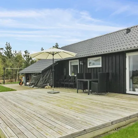 Golubinka Holiday home *