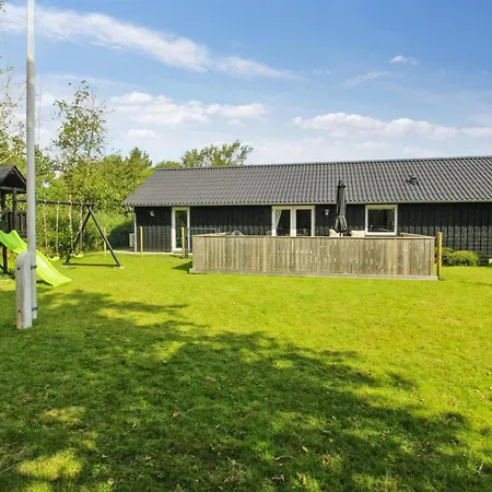 Casa de Férias Golubinka - 2-5km From The Sea By Interhome Kongsmark