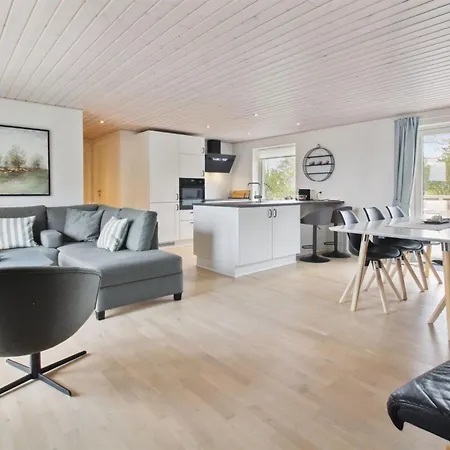 Golubinka - 2-5km From The Sea By Interhome * Kongsmark